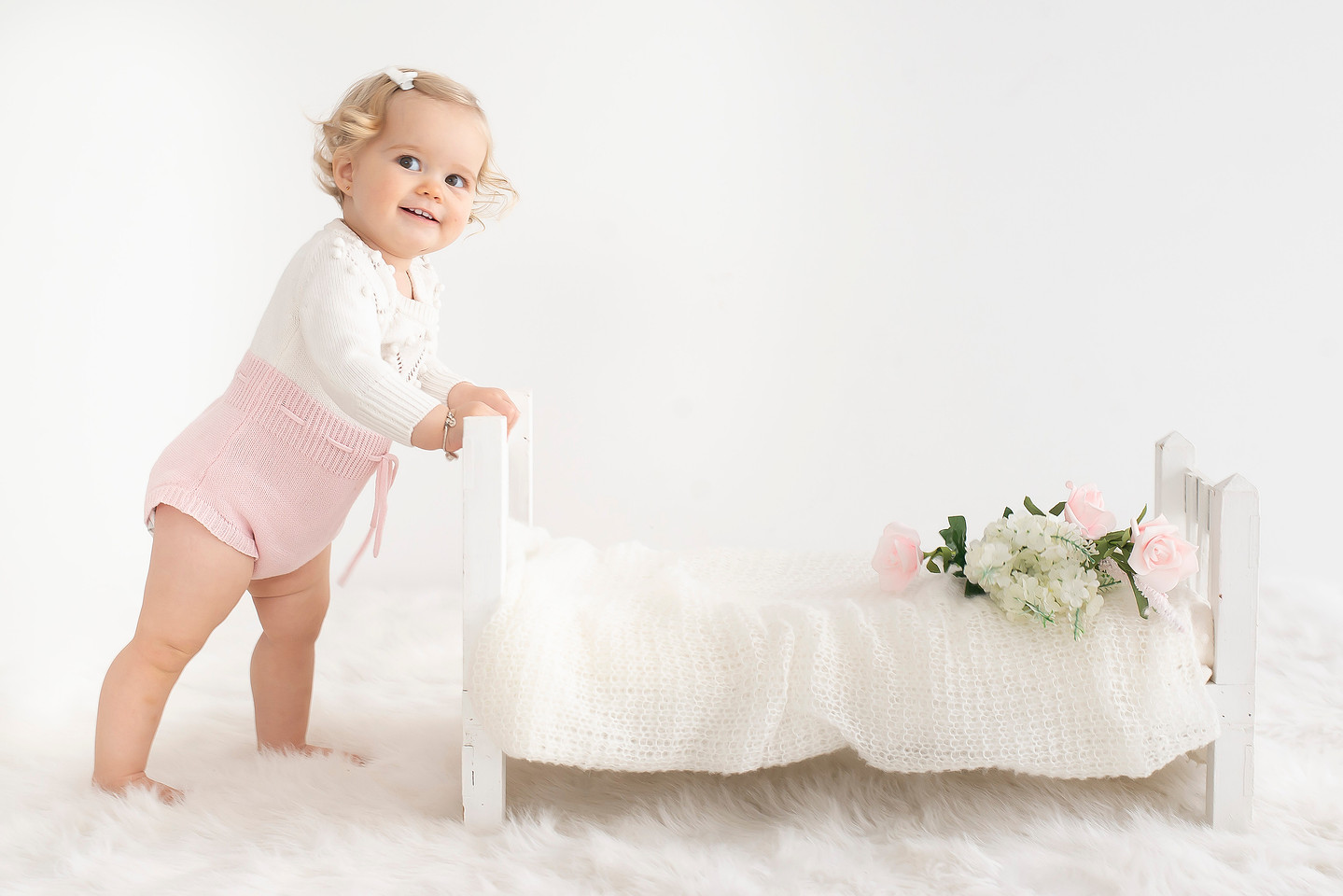 Baby sitter session portrait